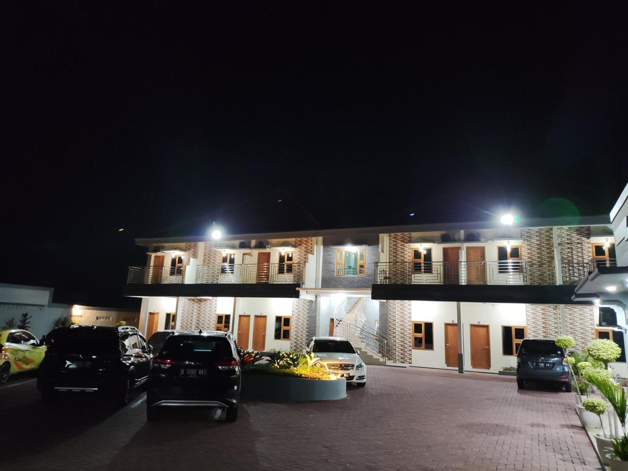 Hotel Cibening 2*